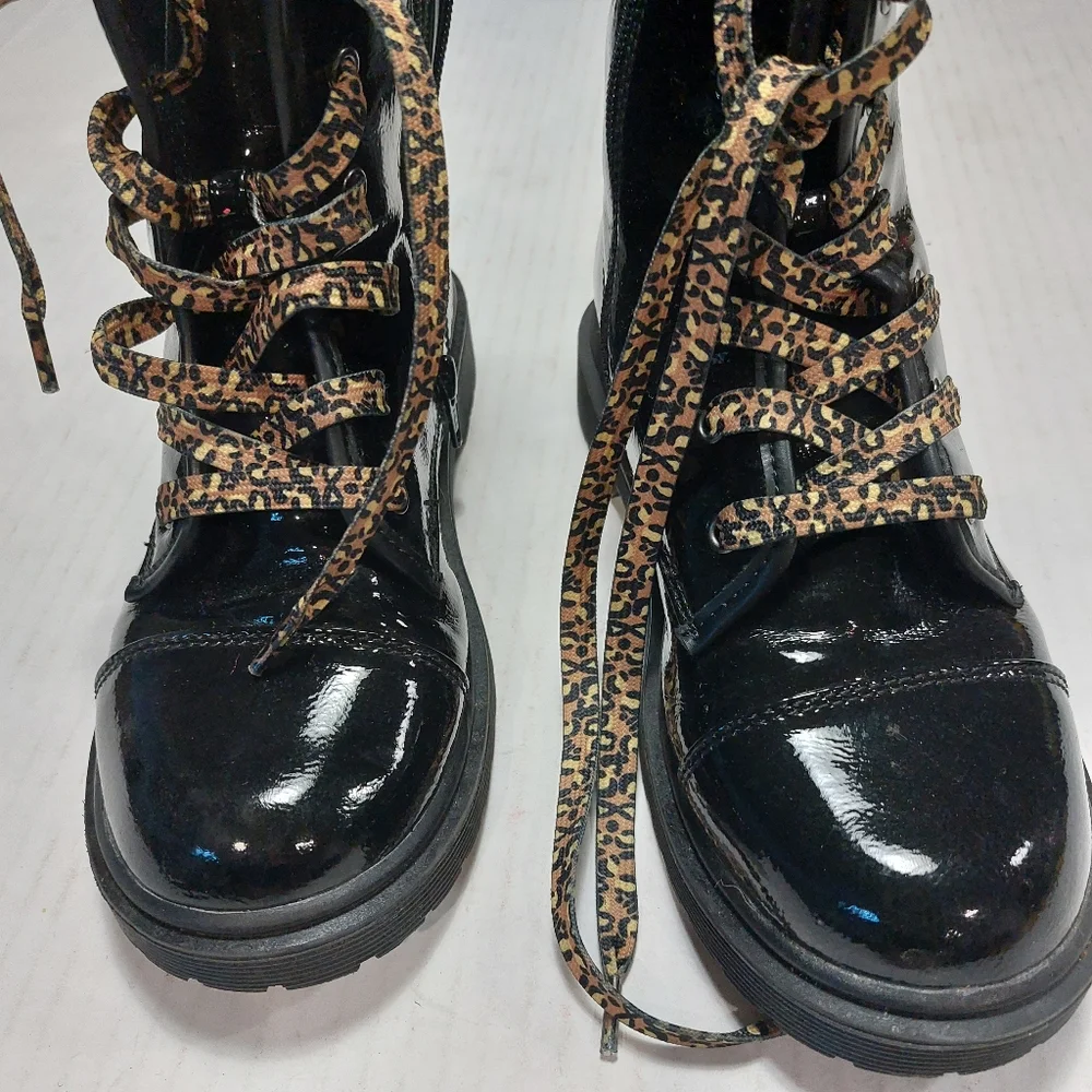 Cat & Jack girls lace